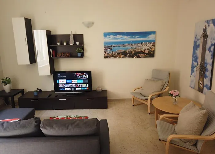Assarotti Centre Apartment
